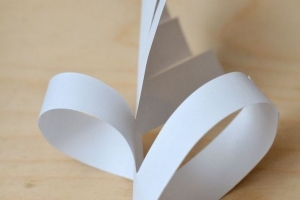 3D papírová zimní vločka - postup, jak vyrobit