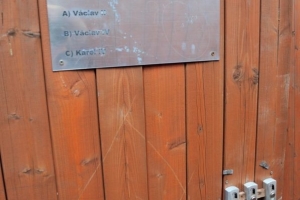 Velké dřevěné bludiště (Cerhenice u Kolína)