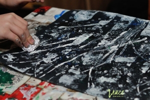 Zimní les - malba (obtisk) sněhu